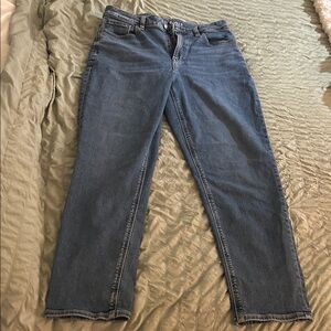 American eagle mom jeans